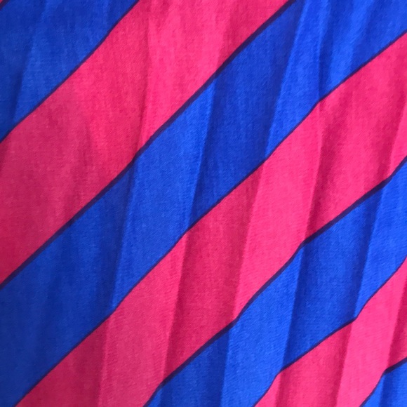 LulaRoe Jill - Picture 2 of 3